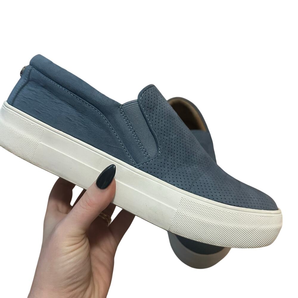 Steve Madden Giovana Blue Size 8.5